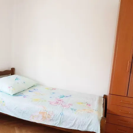 Subasic Apartamento Rubesi