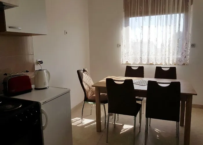 Subasic דירה Rubesi